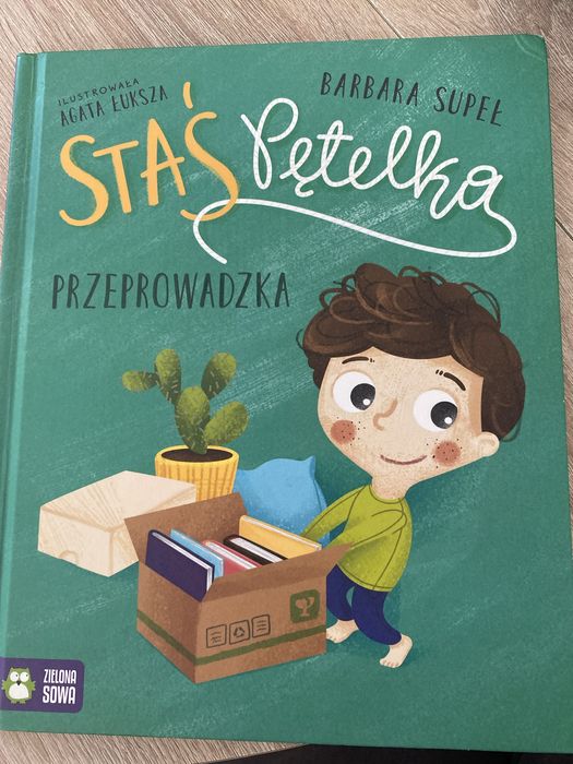 Ksiażka Staś Pętelka przeprowadzka