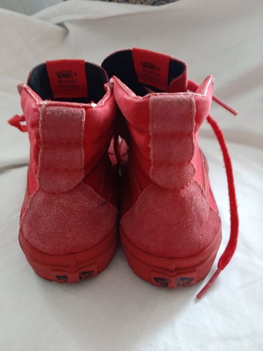 Buty sportowe, czerwone, trampki, VANS