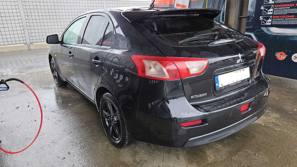 Mitsubishi Lancer 1.5b 109KM