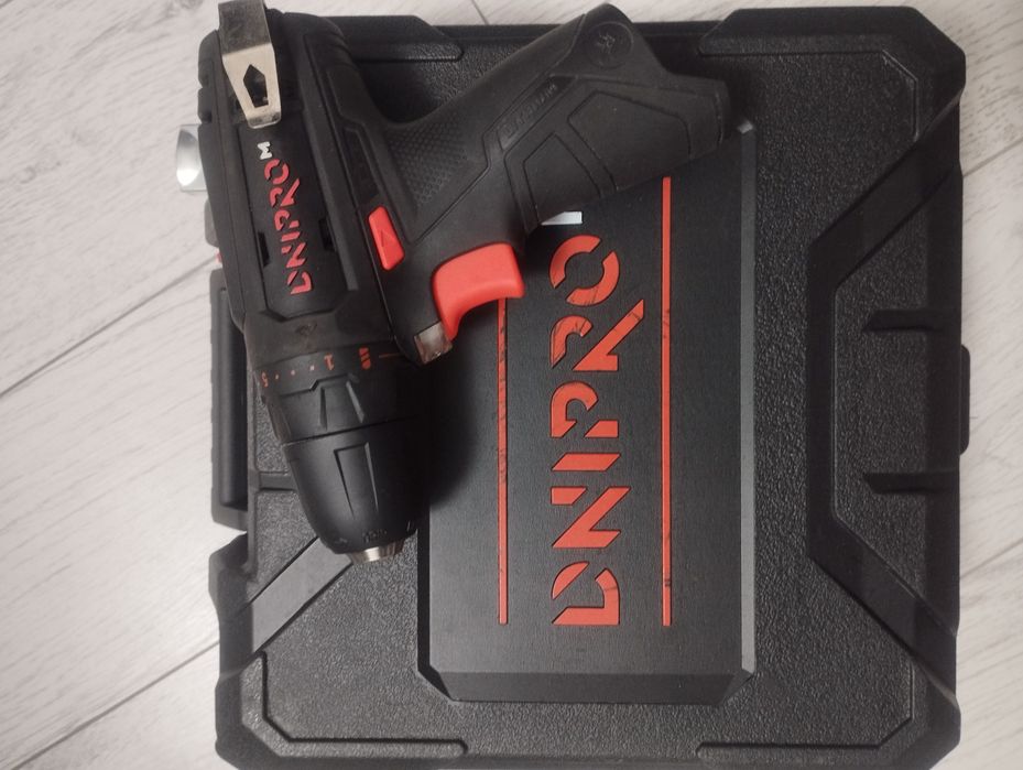 Шуруповерт Дніпро-М продам