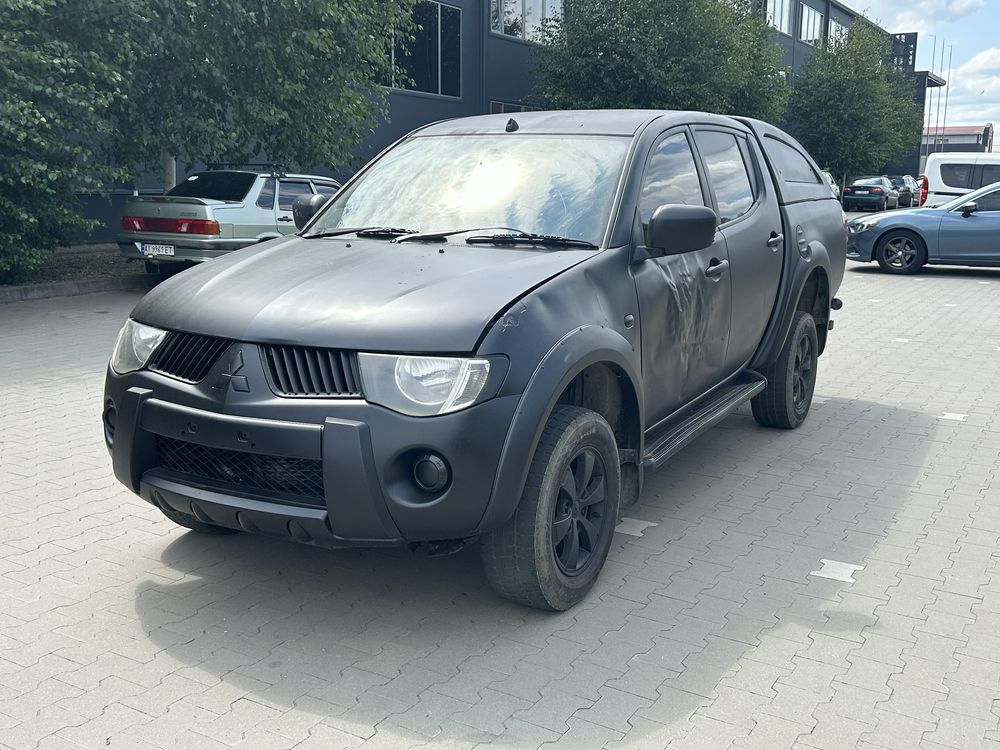 Продам Mitsubishi L 200