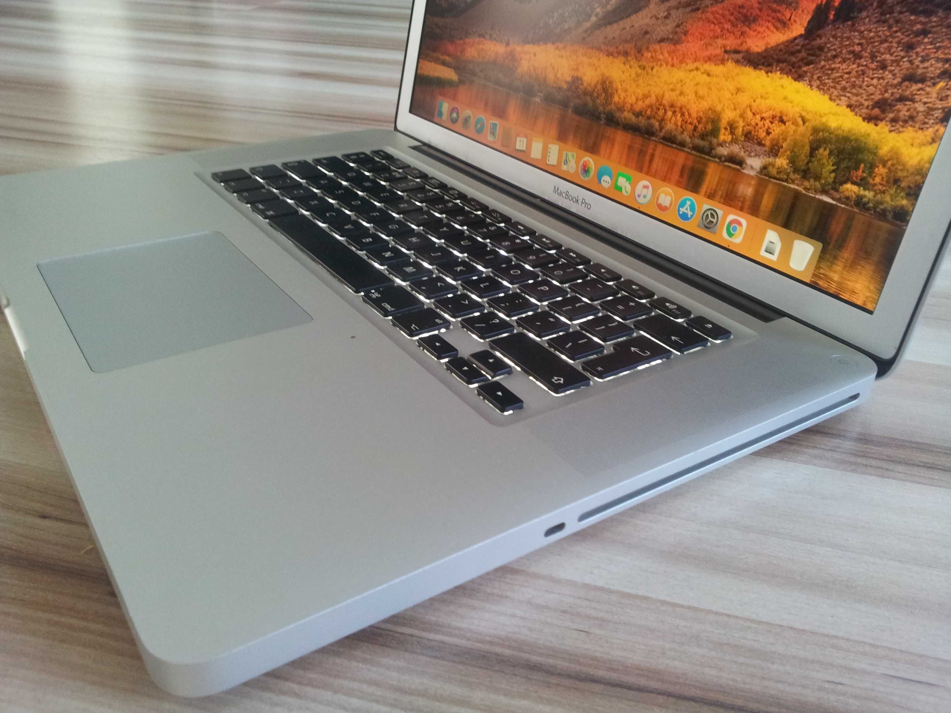Apple MacBook Pro15 i7 intel 4x2,30Ghz/12/256ssD/High Sierra/WiFi/Blue