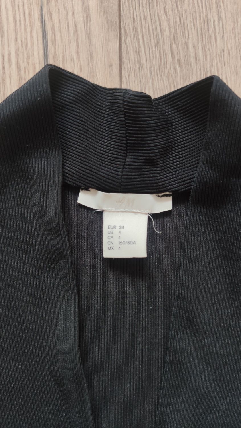 Czarne body r. XS