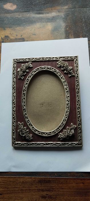 Moldura vintage estanho e madeira