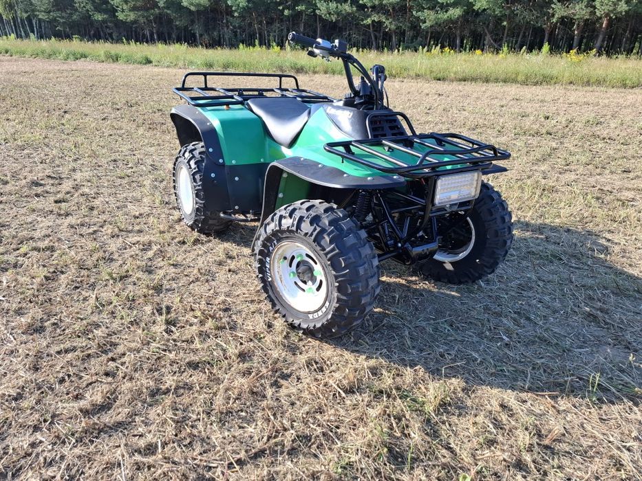 Quad kawasaki klf 300 /honda /Polaris