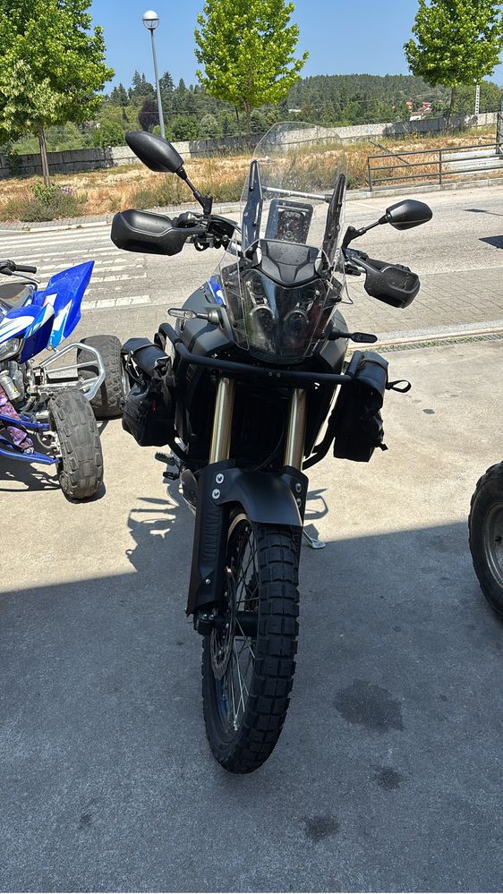 Tenere 700 como nova