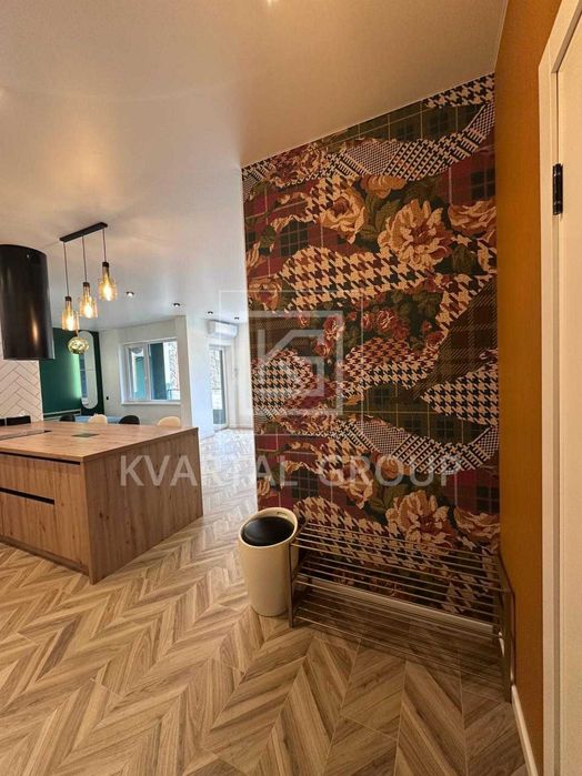 БЕЗ КОМІСІЇ!!! Двушка з дизайн ремонтом. ВИД на ЛІС. Виїзд на Київ