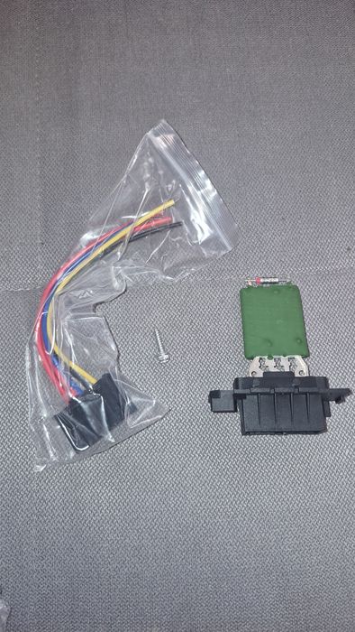 Rezystor dmuchawy opornik plus wiązka Opel Corsa D i inne