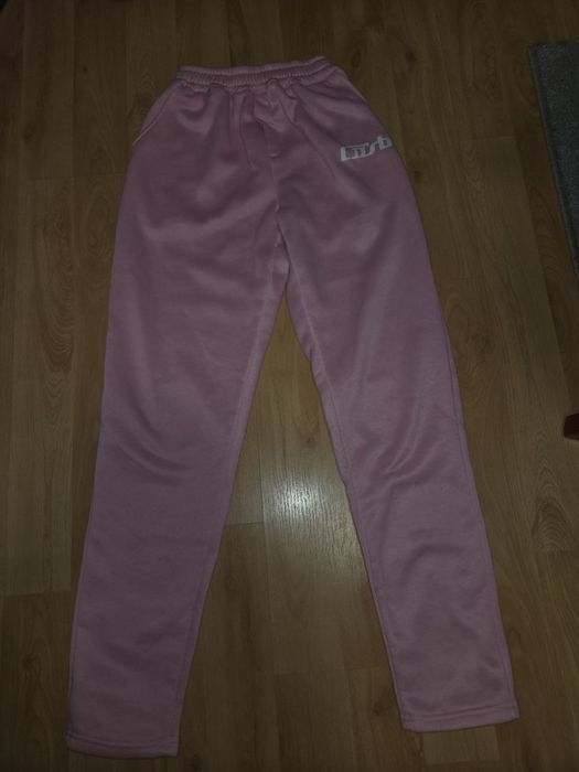 Spodnie damskie różowe