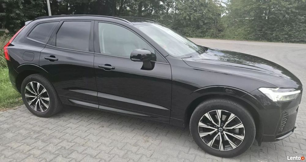 Volvo XC 60 VOLVO XC 60 black edition 2023 , Pierwszy właściciel, Salon PL