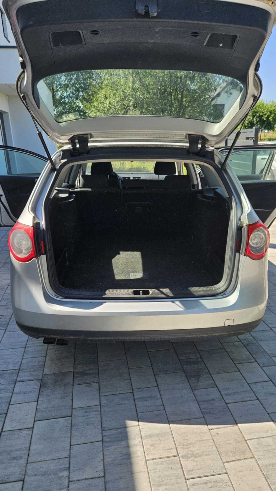 Passat B6 2.0 TDI  Jeden właściciel od nowości 8)