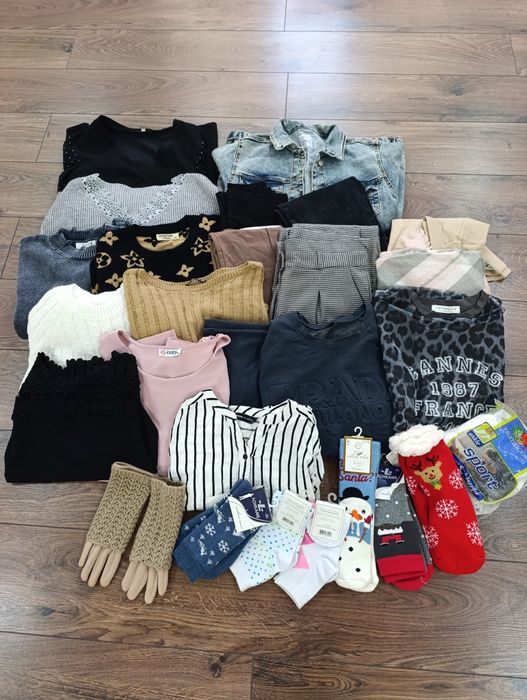 Пакет жіночого одягу