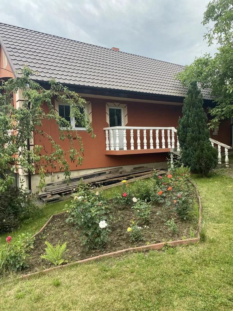 Продаж 8 кімнатного окремостоячого будинку Крукеничі,80 км від Львова