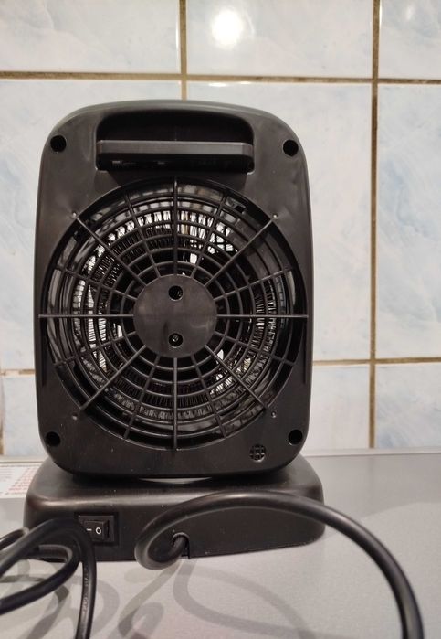 Тепловентилятор поворотний з пультом Silver Crest SHLF 2000 E4