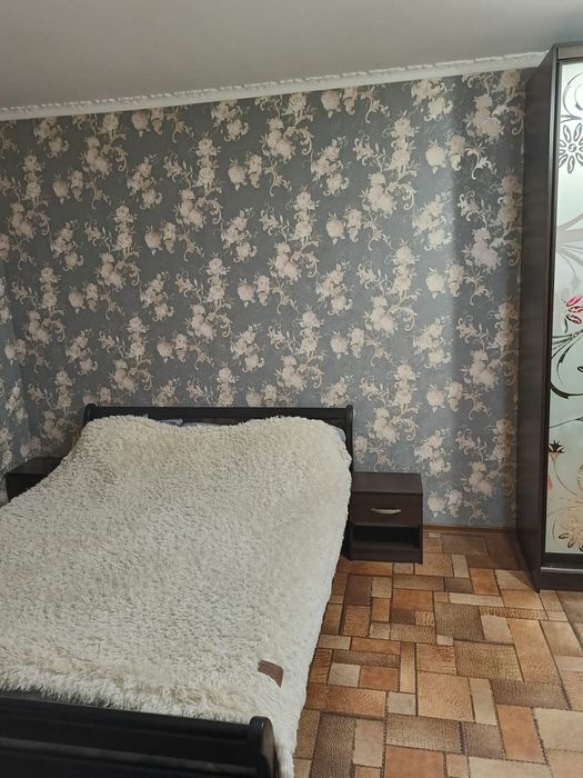 1 - 2 ком. квартира посуточно почасово ,есть разные варианты