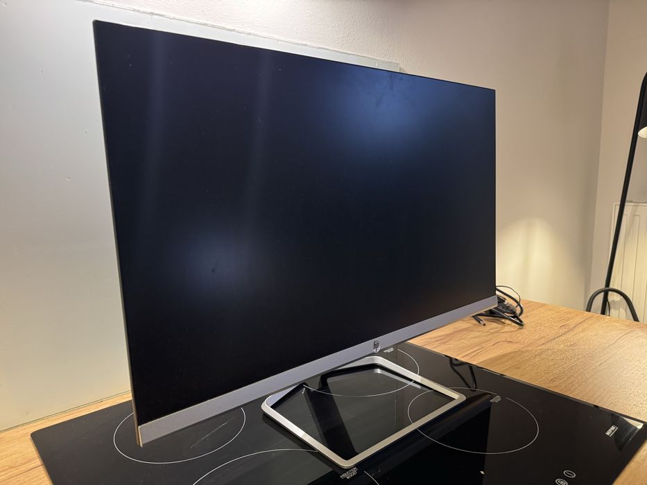 Monitor HP 27f stan idealny