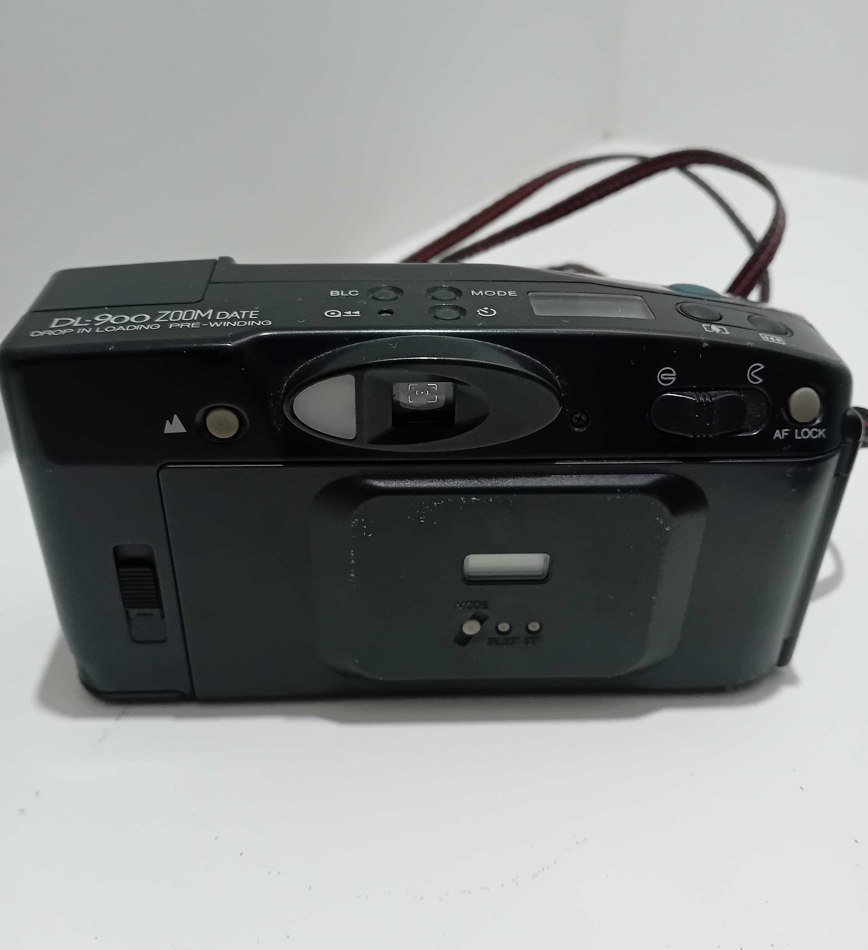 FUJI DL-900 Zoom 38mm-85mm Multi Auto Focus FILM Camera