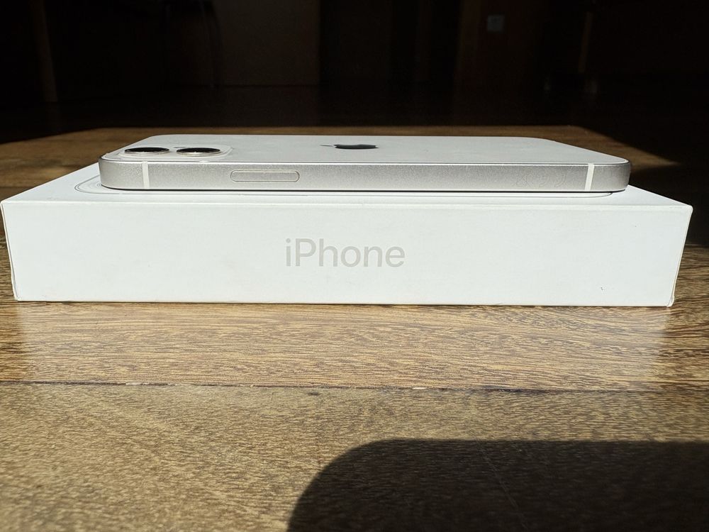 iPhone 12, 64GB, Branco