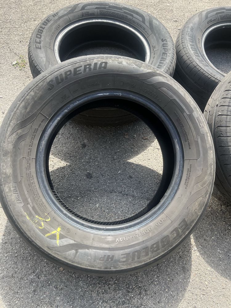 Продам зимню гуму 205/65 Р15