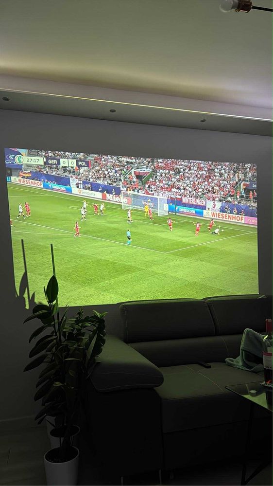 Projektor Philips Neopix 530, Full HD, Gwarnacja 24 msc. Rzutnik