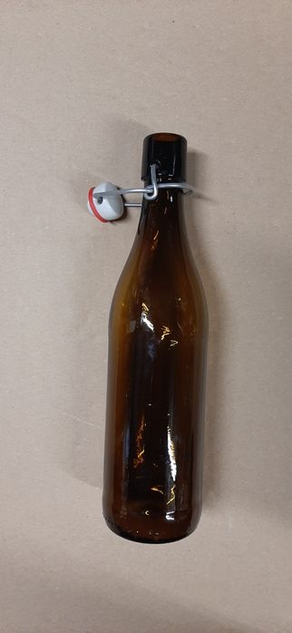 Butelka szklana z zamknięciem 0,5l za sztukę, mam 11 szt. butelek