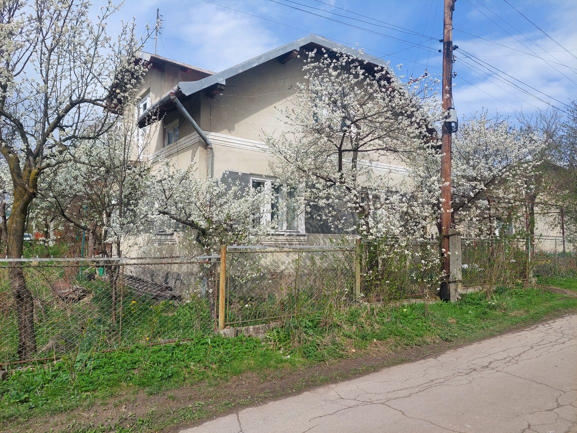 Продаж житлового будинку 110м2 вул. Карпенка Карого м. Дрогобич