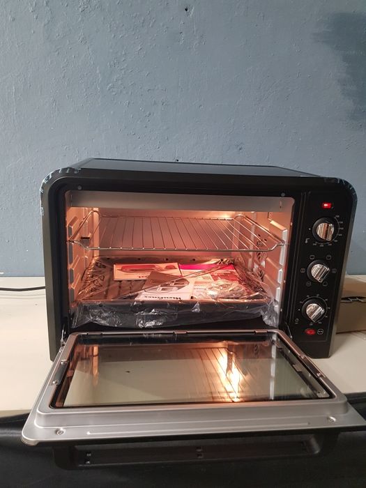 Nowy Piekarnik Moulinex  39 l czarny