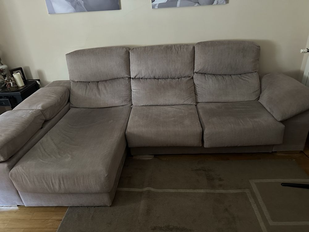 Sofa com Chaise Long