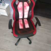 Krzesło/fotel obrotowy gamingowy JYSK.