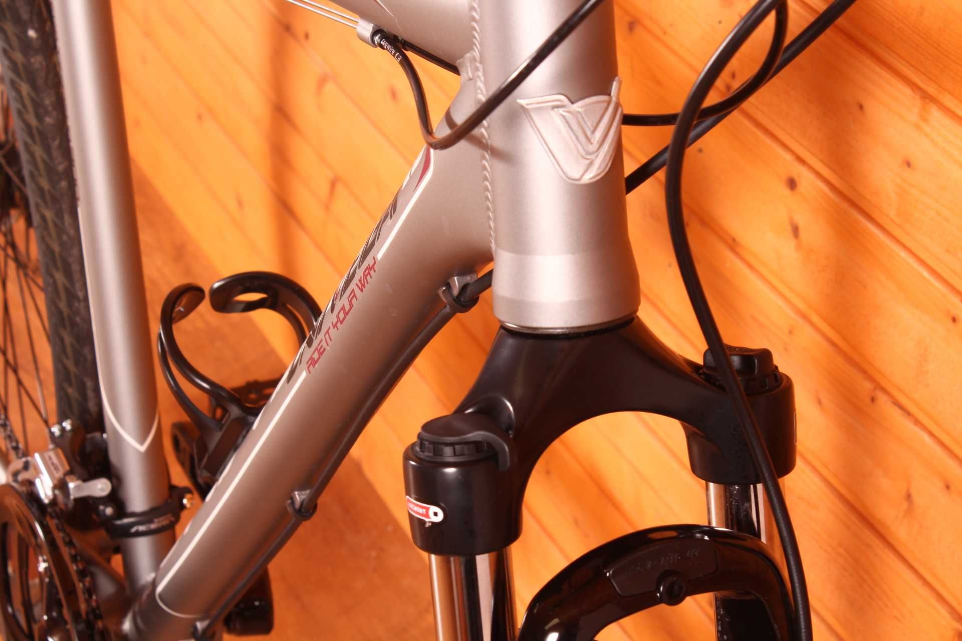 Rower Univega Cross Series 28'', Deore, Hydraulic Disc, blokada, IGŁA
