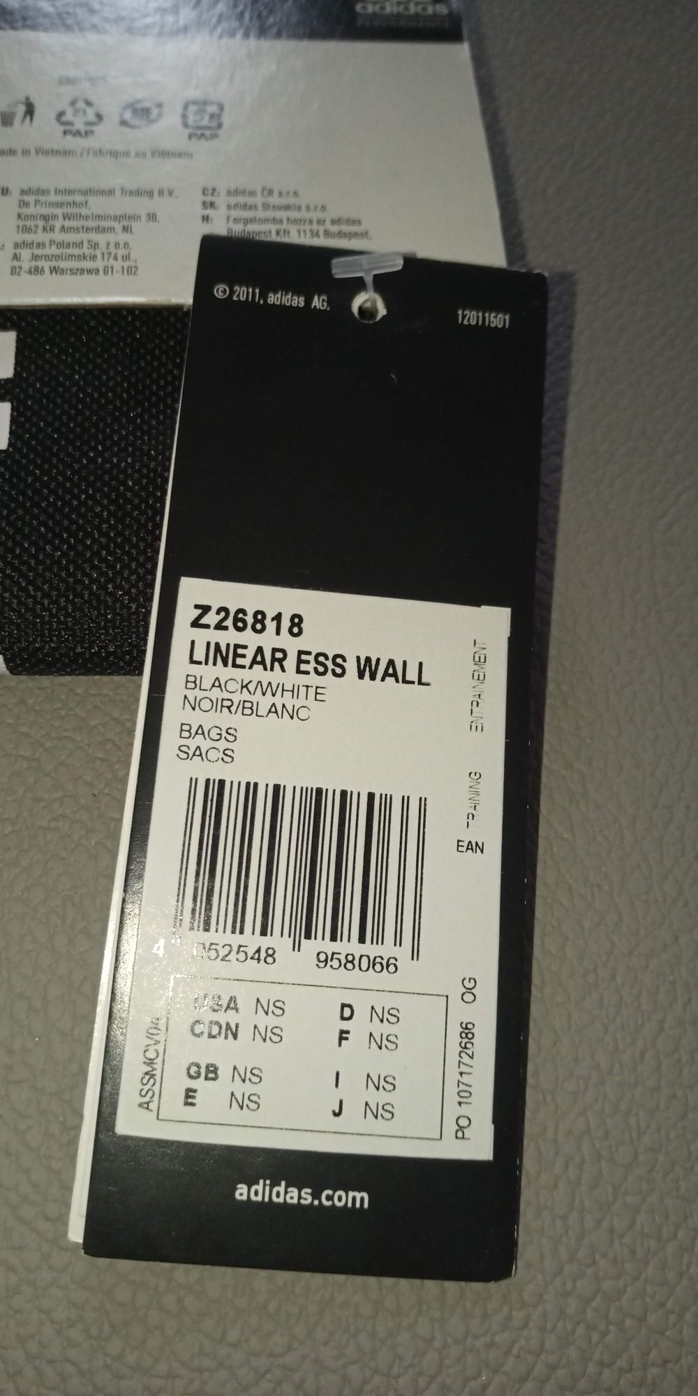 Nowy portfel firmy Adidas