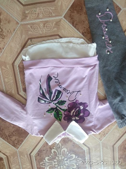 Костюмчик для дівчинки