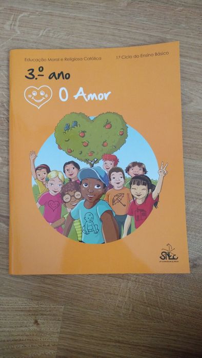 Manual de educação moral e religiosa católica- 3° ano