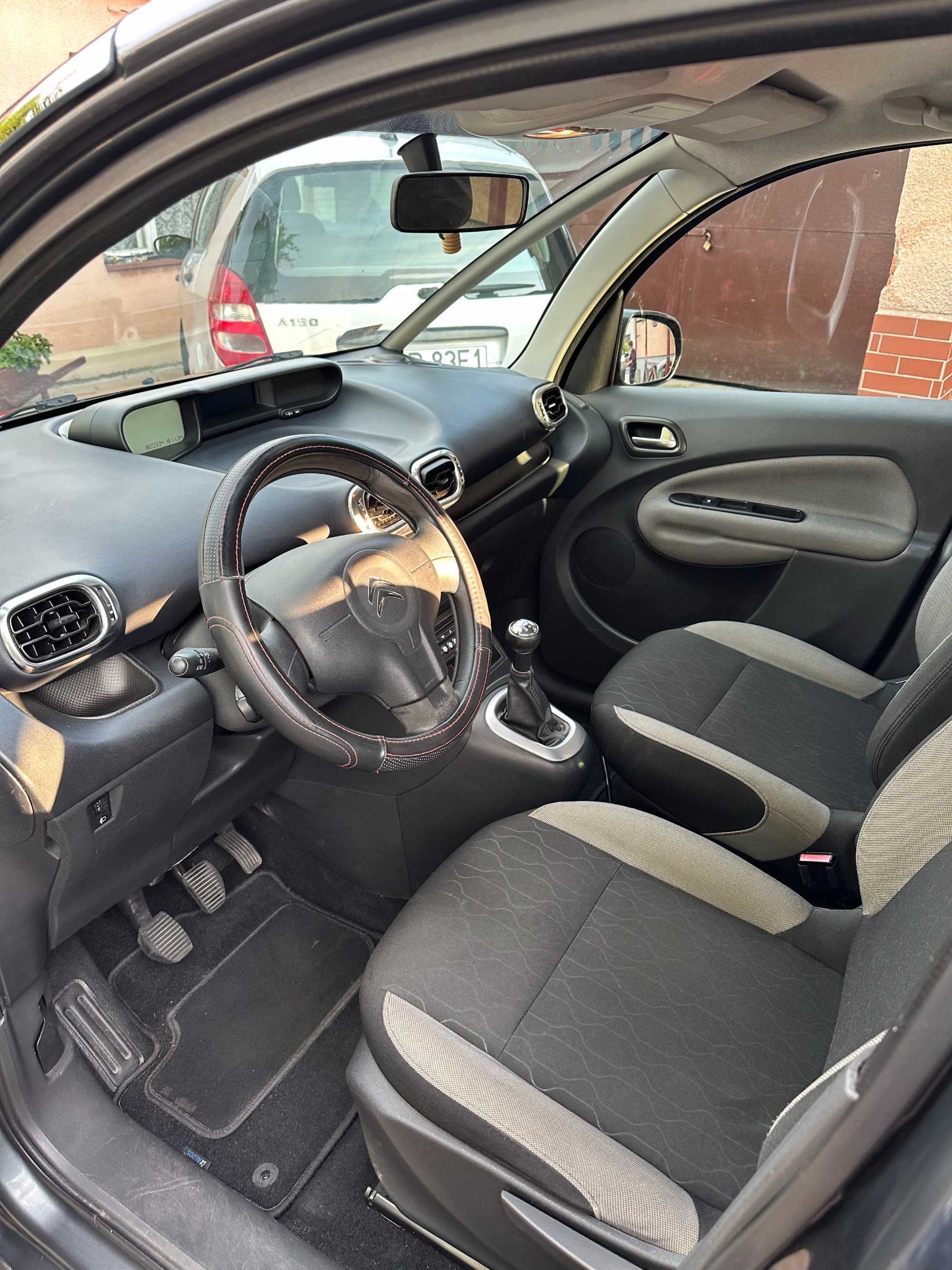 Citroen C3 Picasso 1.4 * 2013 rok