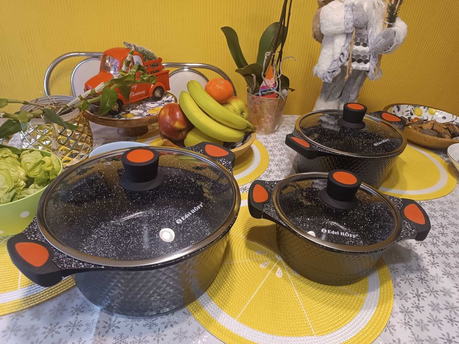 Zestaw ciężkich garnków marmurowo-ceramicznych na gaz indukcję