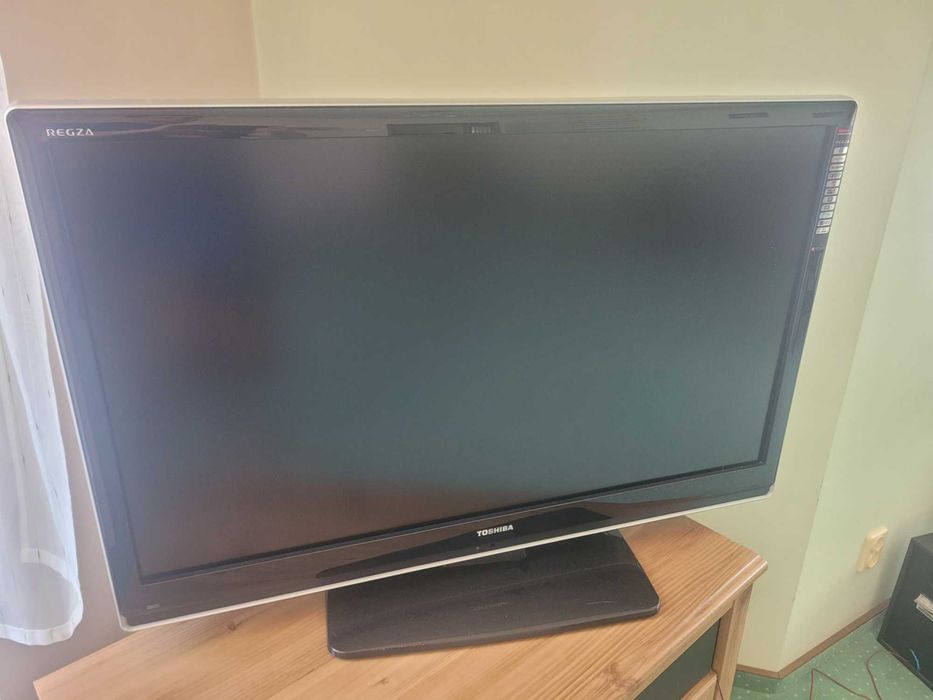 Телевізор Toshiba 42XV500PR Full HD