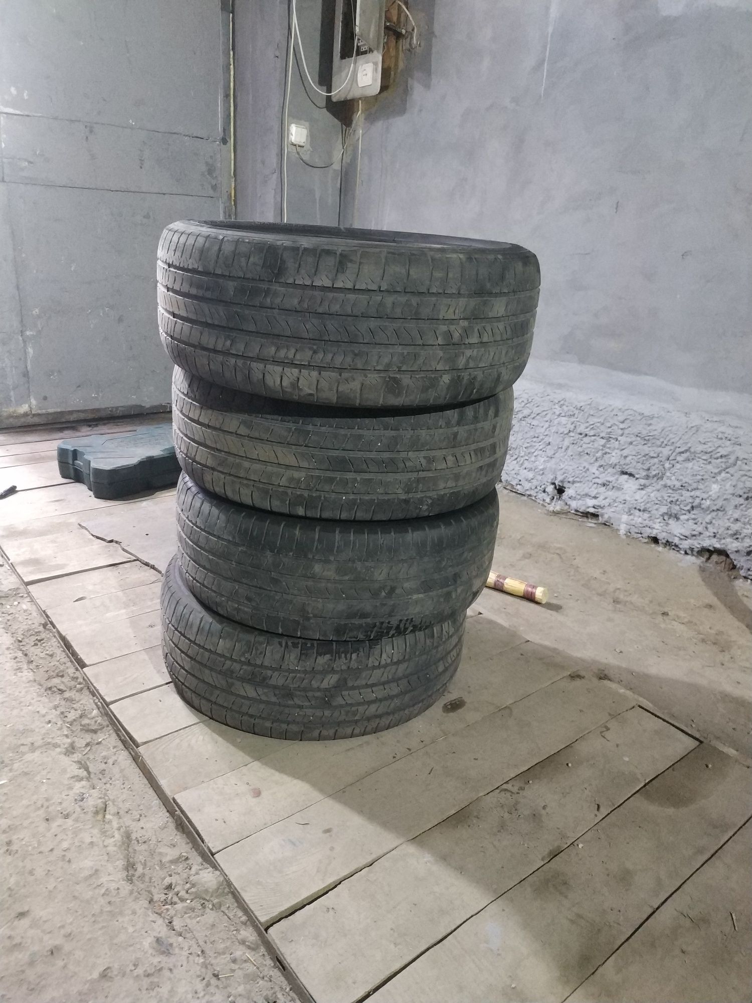 Резина Мишлен 225/50 r17