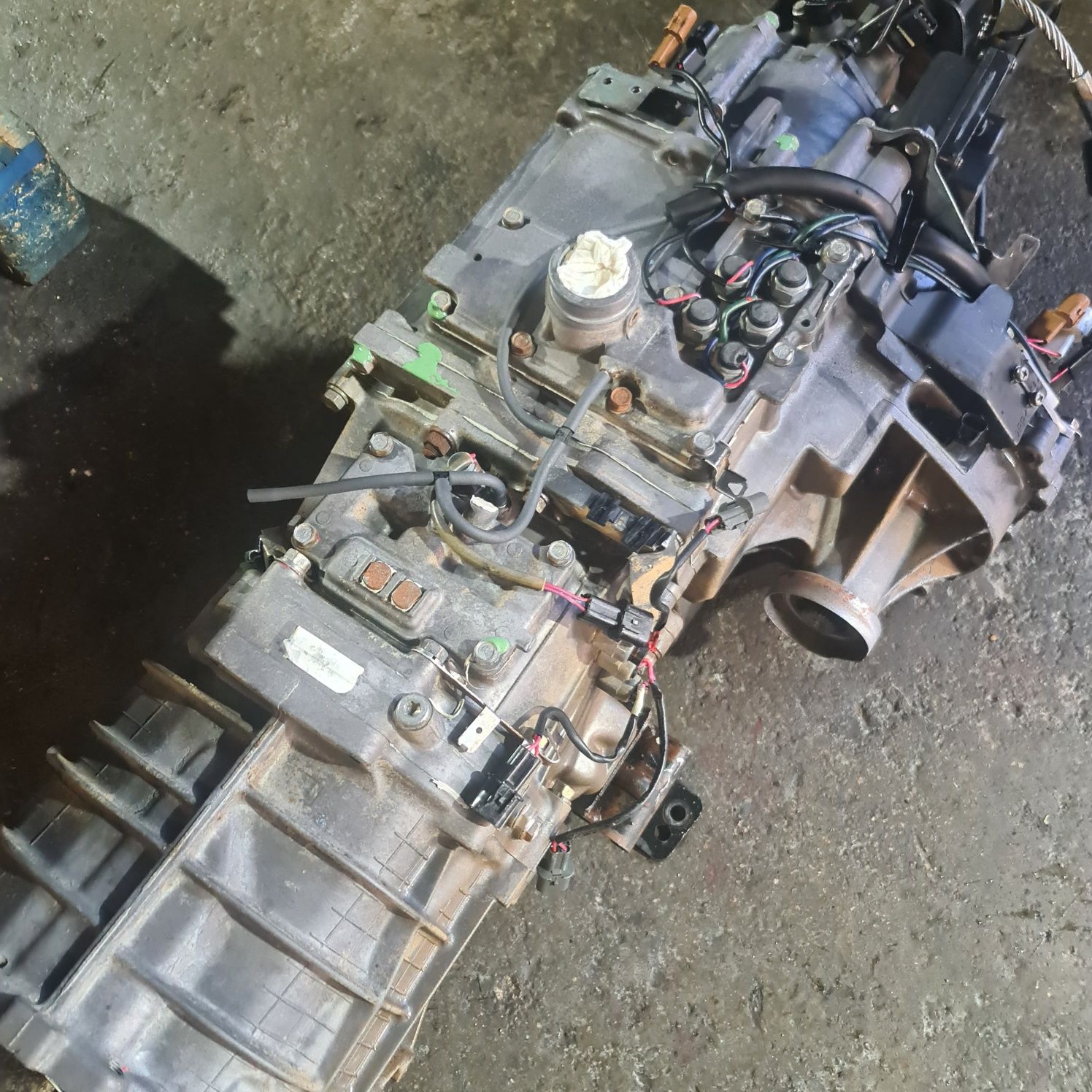 Caixa de velocidades mitsubihi  pajero 3.2 did