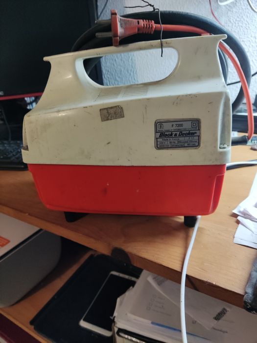 Mini compressor portátil