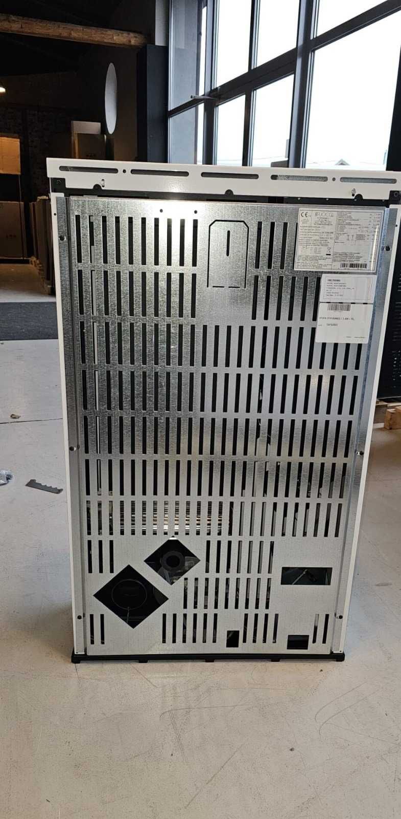 Piec Eva Calor ZITA stalowy na pellet 7,5 kW biały
