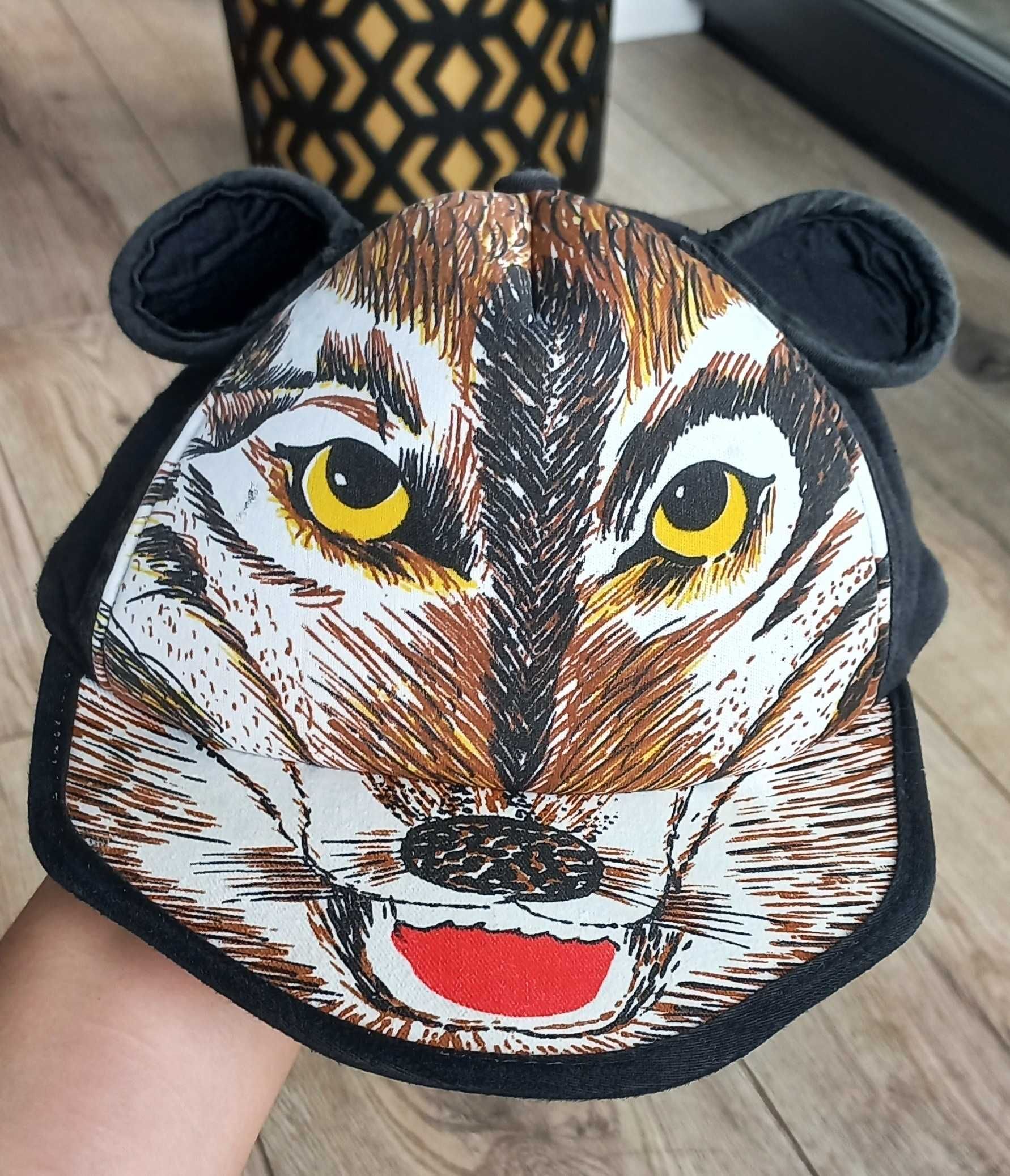 Czapka z daszkiem kaszkiet 140 wilk z wilkiem 134-146