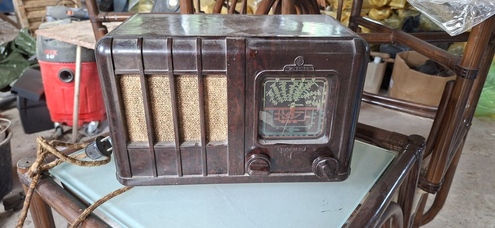 Radioodbiornik Pionier U2