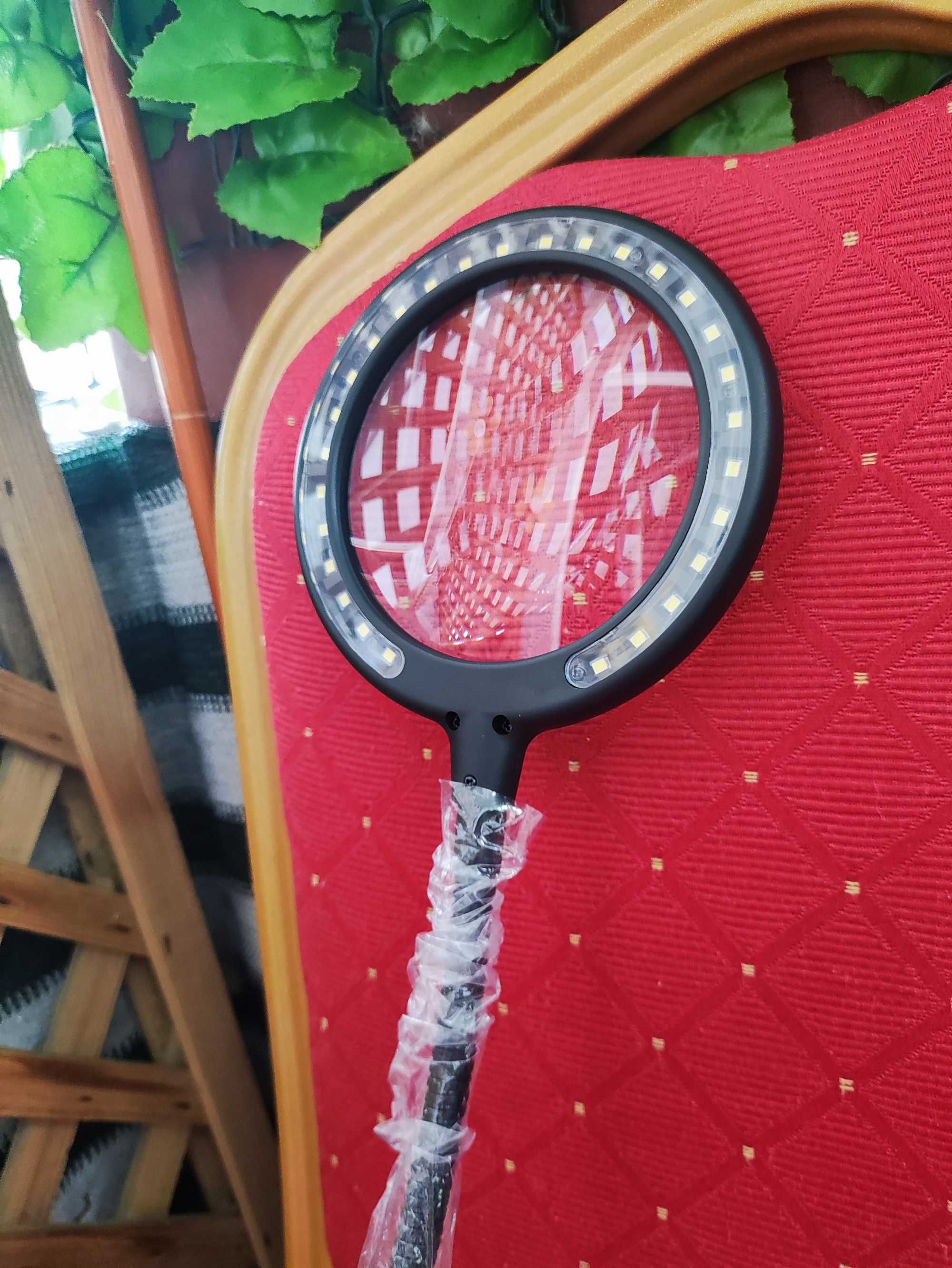 Lampka LED Kosmetyczna do Makijażu Lampa lupa szkło Powiększająca