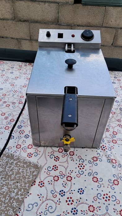 Fritadeira inox 6 lts