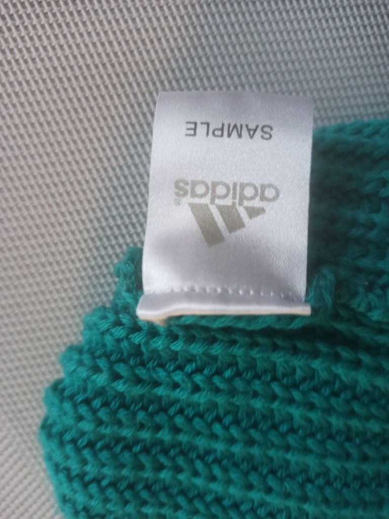 Czapka damska Adidas jak nowa