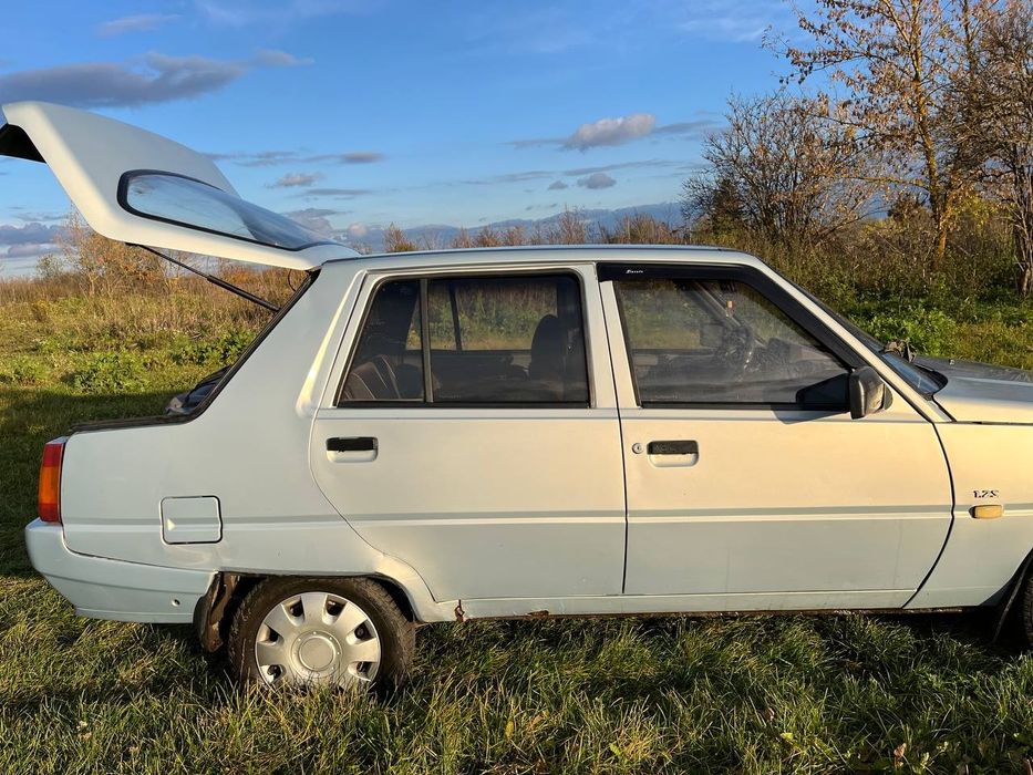 Продам  заз славуту