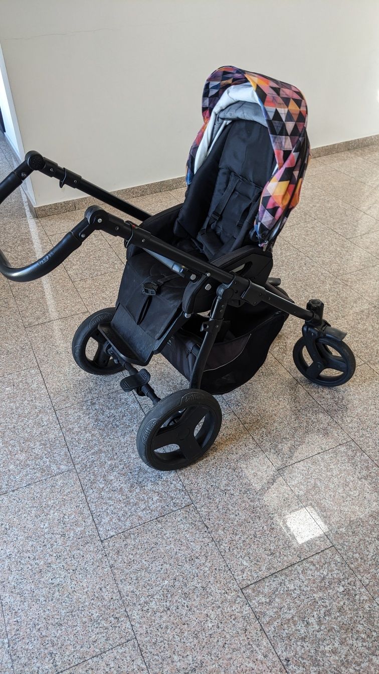 Wózek spacerowy Jedo