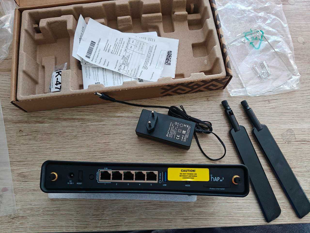 Продам MikroTik hAP AX3 (ax³ C53UiG+5HPaxD2HPaxD) sn:HE408STEMSK/304