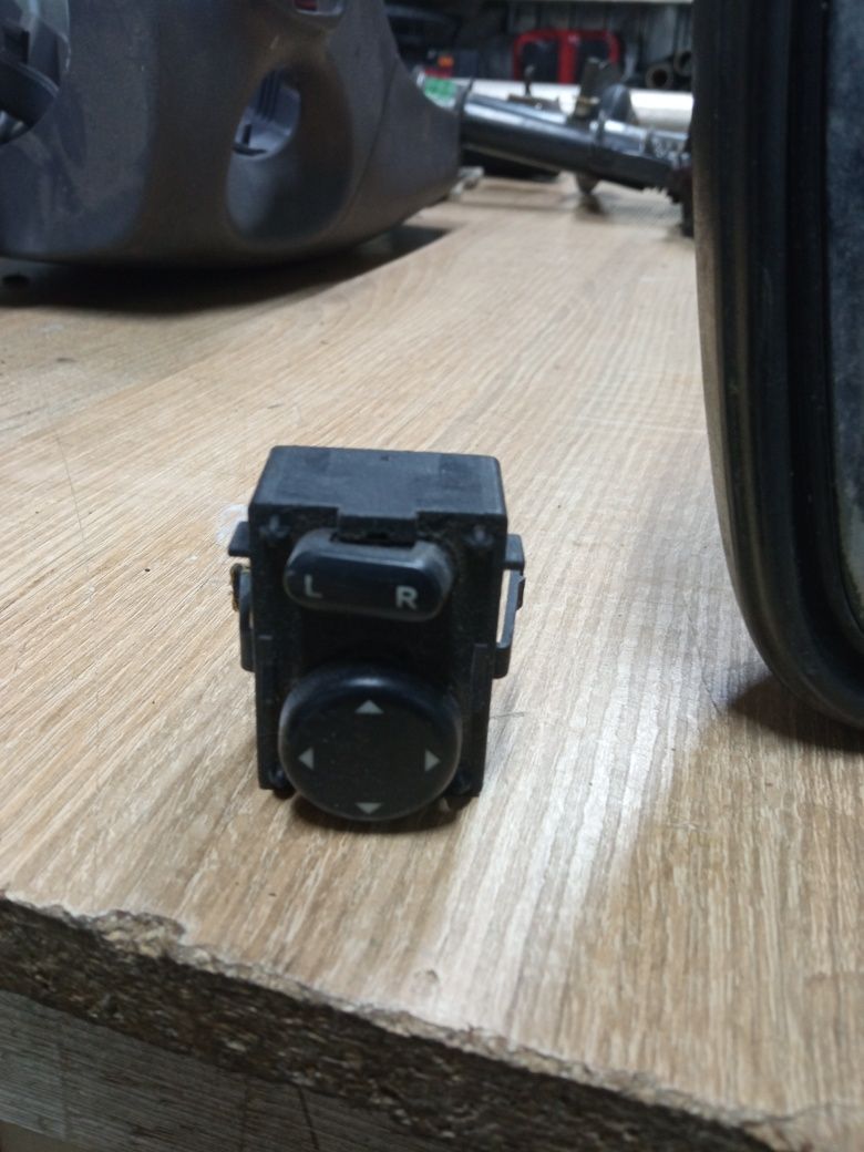 Зеркало электро Mercedes Vito 638 1996-2003