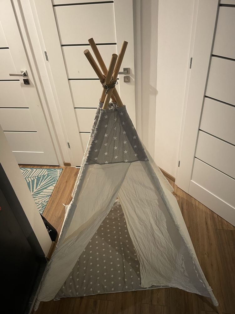 Namiot tipi gwiazdki